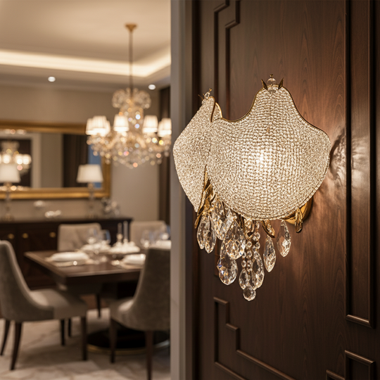 Kristálylámpa LUXE, 3xE14, Átmérő 30 cm, Magasság 31 cm, Fényes Arany, Elegáns Design Kristálycsillár Alapértelmezett cím Alessandro Design
