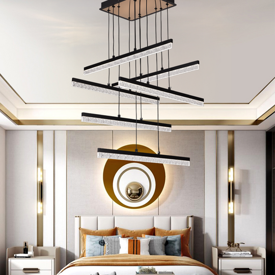 Függesztett LED csillár távirányítóval, STRATA, 6 elem, 82W, fény 3000/4000/6000K, fekete, állítható magasságú LED csillárok távirányítóval Alapértelmezett cím Alessandro Design