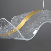 LED csillár távirányítóval, felfüggesztett AMI 63W, lineáris, hideg/meleg/semleges fény, arany, állítható magasságú LED csillárok távirányítóval Alapértelmezett cím Alessandro Design