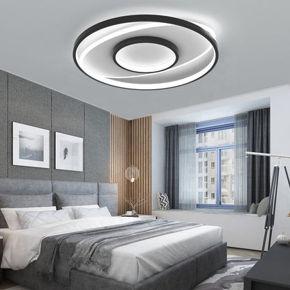 LED csillár távirányítóval FIGURATO, 63 W, 3 kör, hideg/meleg/semleges fény, szabályozható, fekete LED csillárok távirányítóval Alapértelmezett cím Alessandro Design