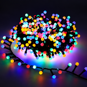 Mini Balls Lineáris karácsonyi telepítés, többszínű fény, 1000 cm, 300 LED, IP44