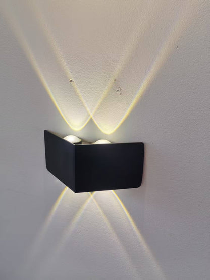 Kültéri és beltéri LED fali lámpa, 4 forrás x 1W, IP65, ABS, fekete, 3000K