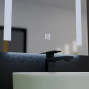 Téglalap alakú LED -tükör, 50x70 cm, kettős könnyű alaptés
