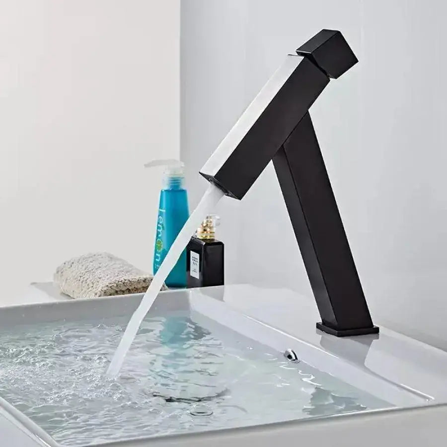 Washbasin akkumulátor, egészségügyi sárgaréz, fekete, od/2036