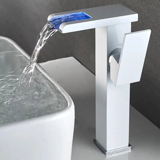 Washbasin akkumulátor, RGB fény, színváltozás a víz hőmérsékletétől függően, OD3014
