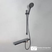 A fekete ezüst 11211H fényes fényes, fényes zuhanyoszlopa