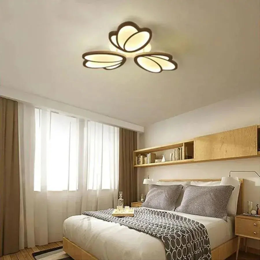 LED -csillár tulipán távirányítóval, 47W, 3 szirom, hideg/forró/semleges fény, instabil, fehér
